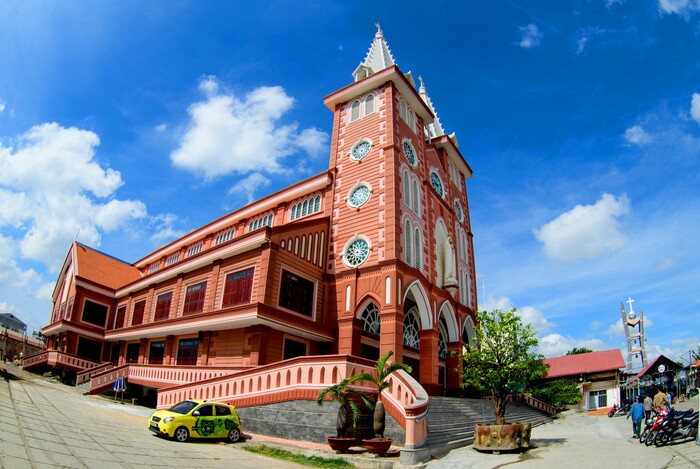 Nhà Thờ Fatima Bình Triệu